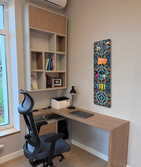 Organizer ścienny z filcu Bertoni Barcelona 25×95 cm - antracyt, nadruk HD, kieszenie, dekoracyjny i praktyczny