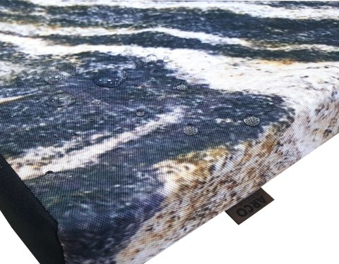 Legowisko materac dla psa XXL 110×80×5 cm - pianka, wodoodporny pokrowiec, nadruk „Montana", Bertoni