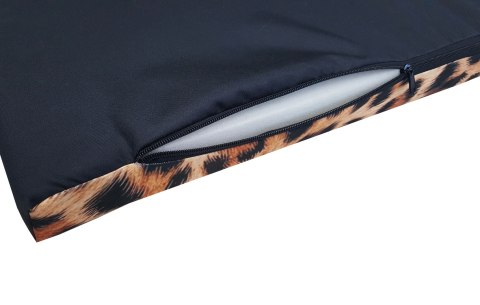 Materac ortopedyczny dla psa ORTO XXL 110×80×7 cm - nadruk Panterka, pianka memory, wodoodporny pokrowiec, Bertoni