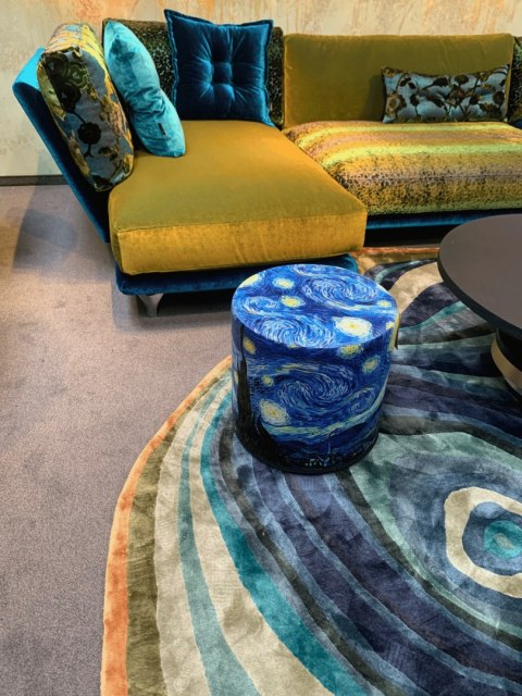 Pufa welurowa, Bertoni, nadruk Van Gogh Gwiaździsta Noc - okrągła pufa dekoracyjna, do salonu, walec 40cm, elegancka, zamek błys